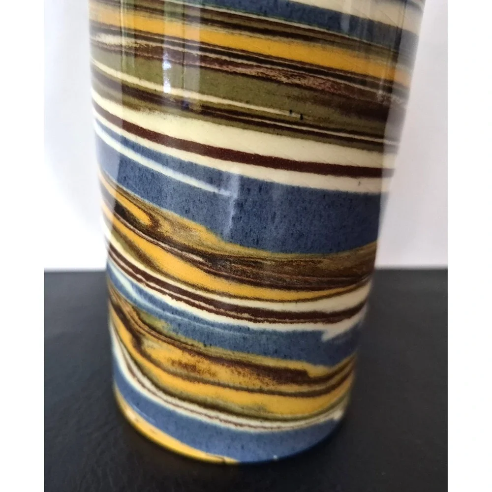 1960s Desert Sands Pottery Mission Swirl Cylinder Glazed Vase 5.25